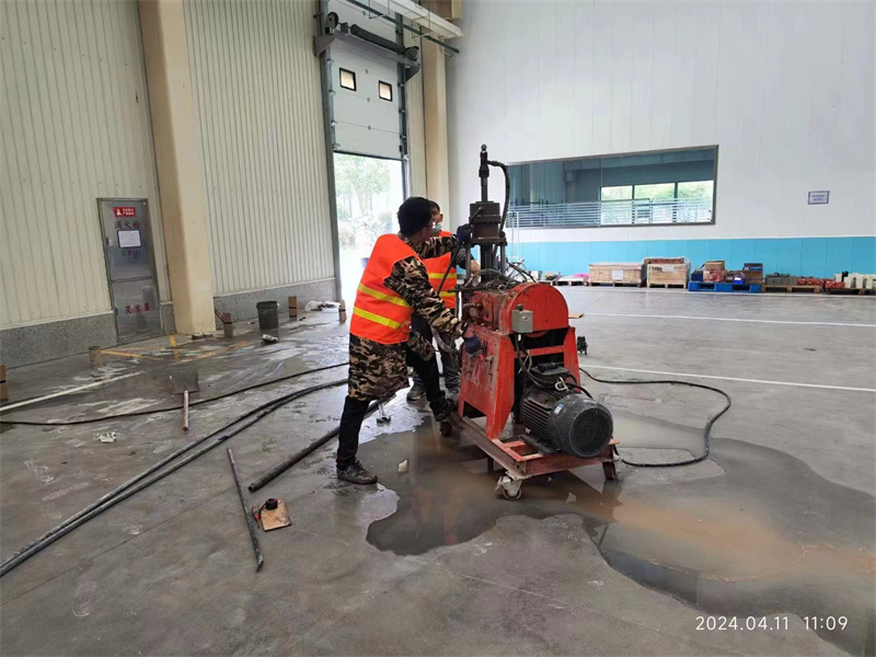 彭水厂房地面下沉塌陷注浆加固施工